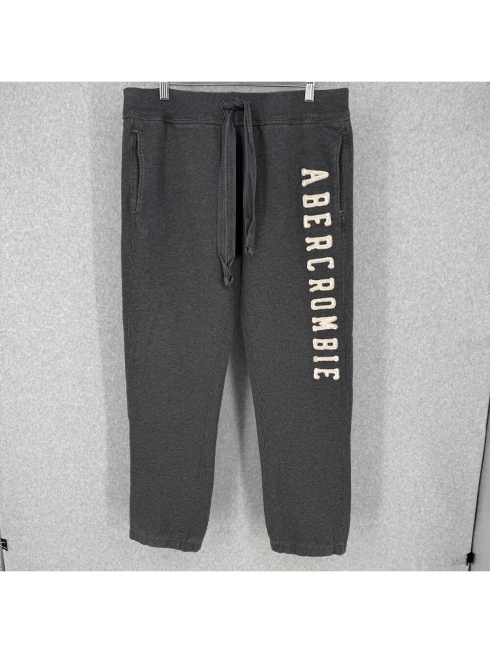 Abercrombie Fitch Mens Y2K Spellout Logo Sweatpants Size M Gray White Pockets